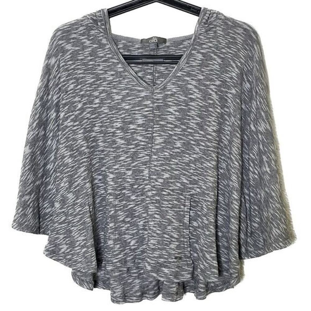 ALO Yoga Sz M Athleisure Heather Gray Hooded Shawl Poncho Oversized Shirt Fall